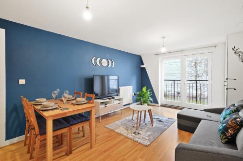 Bishop's Stortford Apartment | Spacious 2BR Apartment in Bishop Stortford Town, Perfect for Contractors and Relocators