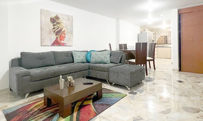 Campestre Apartment | Spacious 3 Bed Apartment Steps from Granada!