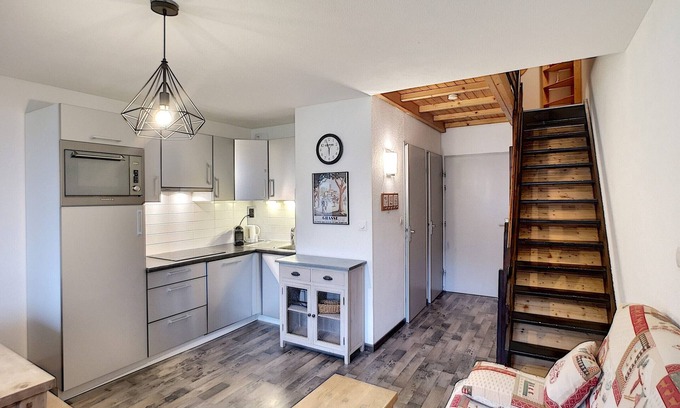 Les Bruyeres Apartment | Spacious 3-Bed Mezzanine Apartment, Ski-In/Ski-Out, Les Menuires