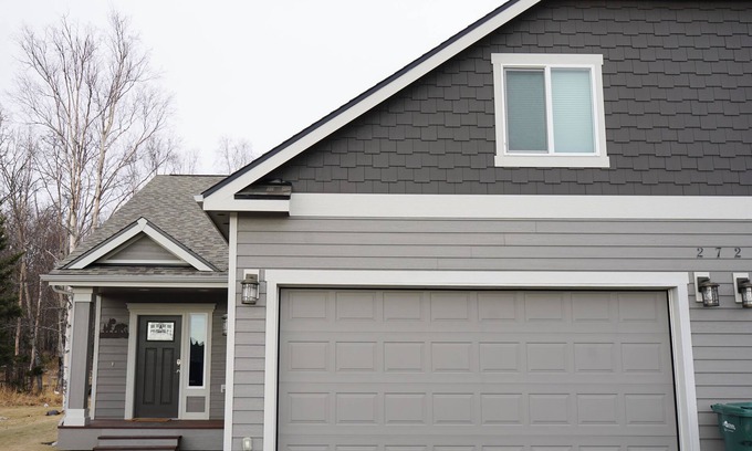 Wasilla Condo | Spacious 3-bedroom 1 loft duplex minutes from the heart of Wasilla