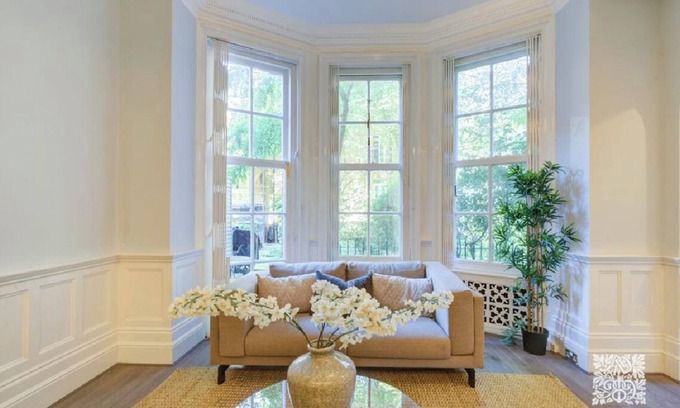 Knightsbridge Apartment | Spacious 3-bedroom 3 bathrooms apartment in Knightsbridge