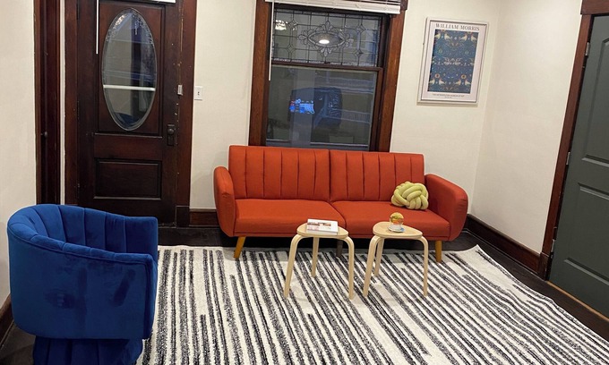 Cleveland Apartment | Spacious 3-bedroom apartment in fabulous Cleveland with WiFi