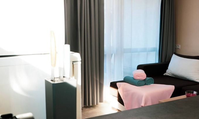 Agard House | Spacious 3-bedroom apartment with hot tub, AC in charming Gárdony