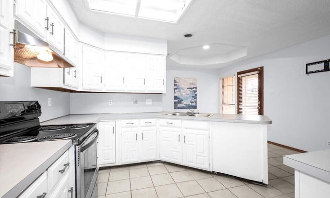 Mesquite House | Spacious 3 bedroom home