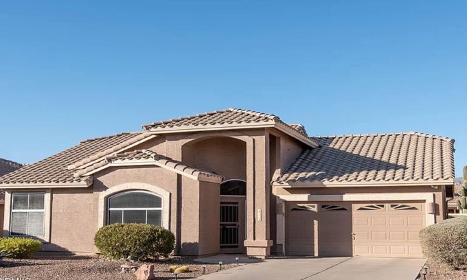 Gold Canyon House | Spacious 3-bedroom house in enchanting Gold Canyon with AC, WiFi. 55+ community