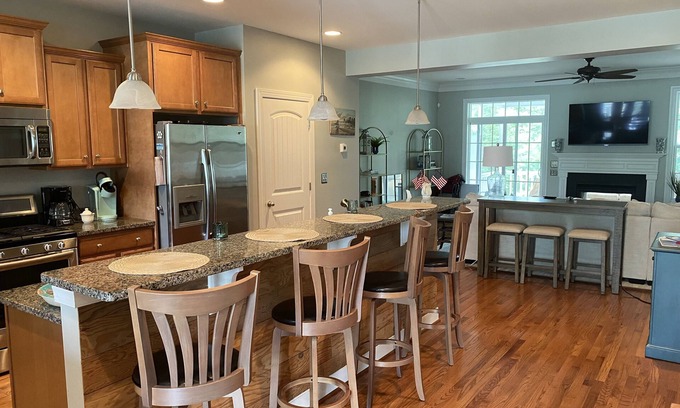 Sawgrass South House | Spacious 4 bdr townhome in quiet community - 2 pools, tennis, mins to the beach