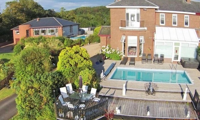 Wemyss Bay House | Spacious 4 Bedroom House With Stunning Views near Glasgow