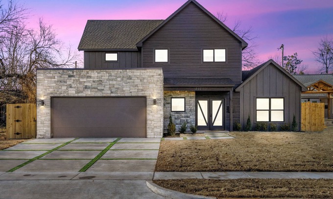 Tulsa House | Spacious 4-bedroom home in charming Tulsa