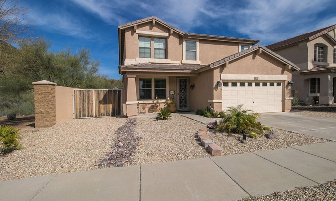 Deer Valley House | Spacious 4-bedroom house in North Phoenix with Mountain Views and Huge Game room