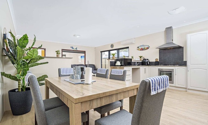 Beachlands House | Spacious 4BR House Right Near The Beach