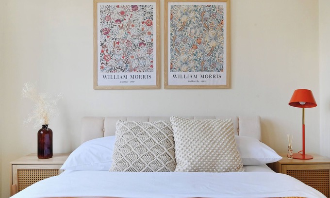 Mile End Apartment | Spacious 5-Bedroom – 3 Mins Walk from Mile End Station