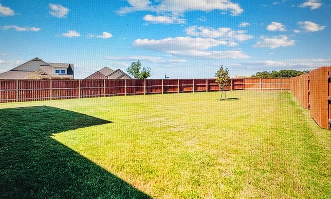Georgetown House | Spacious 5-bedroom house in charming Georgetown with large yard & beautiful view