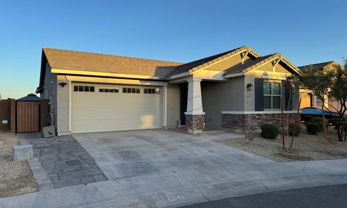 Estrella Village House | Spacious 5-bedroom house in welcoming Tolleson Az!