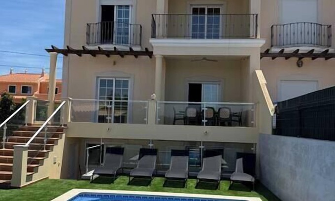 Quarteira Villa | Spacious 5-Bedroom Villa with Private Pool
