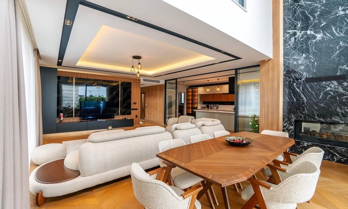 Dosemealti Villa | Spacious 5-bedroom villa with WiFi and AC in charming