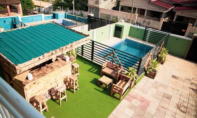 Accra Villa | Spacious 5 BR Villa with amazing views Bar&Pool | family & large groups | Wi-Fi