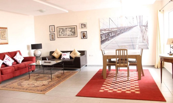 Cite El Houda Apartment | Spacious and comfortable apartment with pool