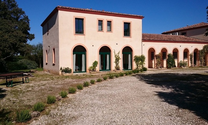 Vers-Pont-du-Gard Villa | Spacious and comfortable villa. Peaceful, rural location