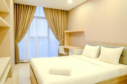 Mampang Prapatan Apartment | Spacious and Modern 2BR L'Avenue Apartment By Travelio
