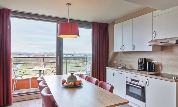 Westende Apartment | Spacious and modern apartment
