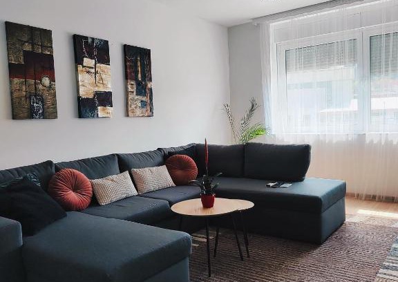 Konjic Apartment | Spacious and Modern Apartment in Town Center