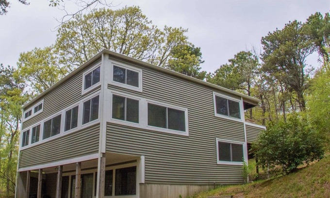 Truro House | Spacious and modern home, close to beach, Tom's Hill private setting. Home AC