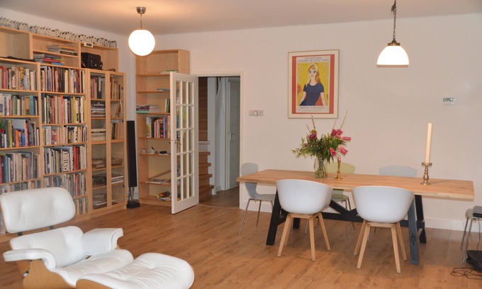 Naarden House | Spacious and modern near train to airport + Amsterdam, free bikes