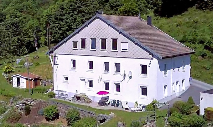 La Bresse Cottage | Spacious and quiet cottage 2 Pers. 57m² Facing south. Panoramic view. La Bresse WiFi