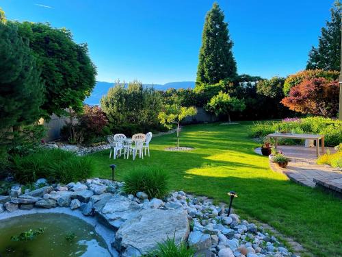 Southwest Mission Villa | Spacious and quiet garden view room