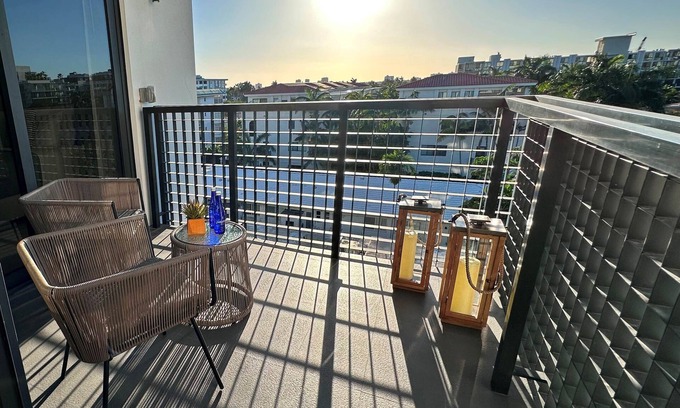 Bay Harbor Islands Apartment | Spacious and Comfortable Skyline 1BD Apt | Balcony, Kitchen and Daily Housekeeping