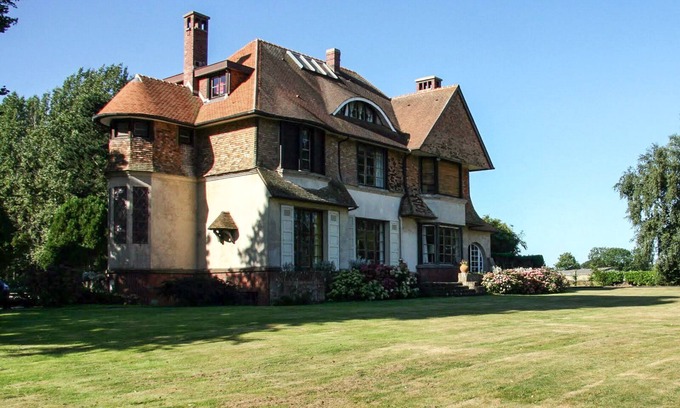 Neville House | Spacious and warm house of 400 m², well equipped and comfortable!