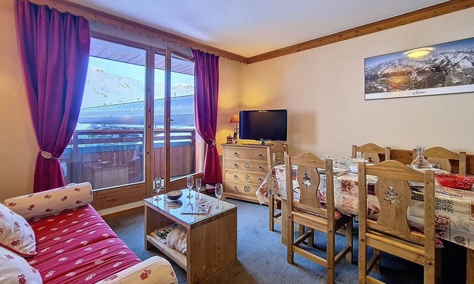 Les Bruyeres Apartment | Spacious Apartment · Ski-In/Ski-Out · Large Balcony with Mountain Views