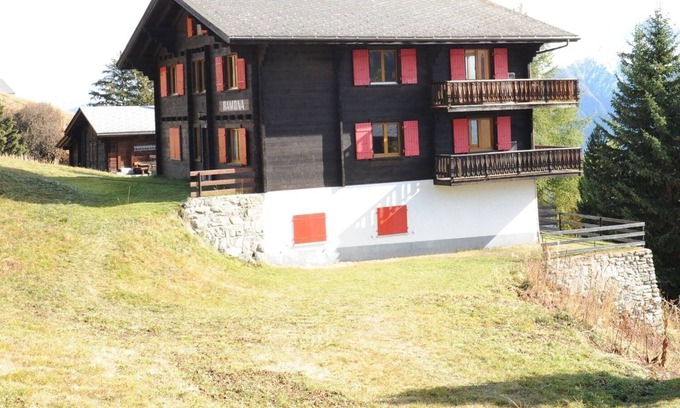 Filet Apartment | Spacious Apartment in Riederalp near Ski Trail