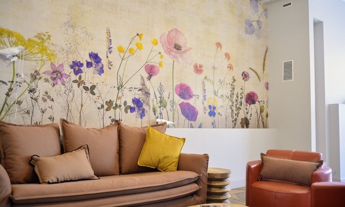 Old Lyon Apartment | Spacious apartment in old Lyon historical location