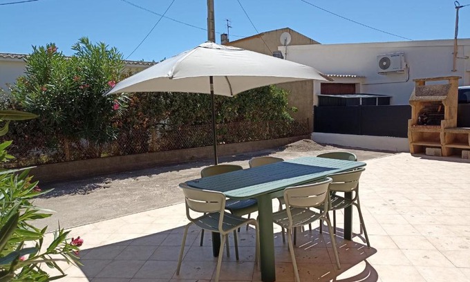 Narbonne-Plage Apartment | Spacious apartment in the heart of Narbonne Plage