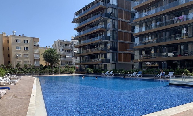 Kaleici House | Spacious apartment with 160m² pool, 3 bedrooms, 2 bathrooms, living room and kitchen