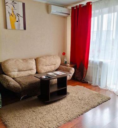 Kremenchuk Apartment | Spacious apartment with balcony