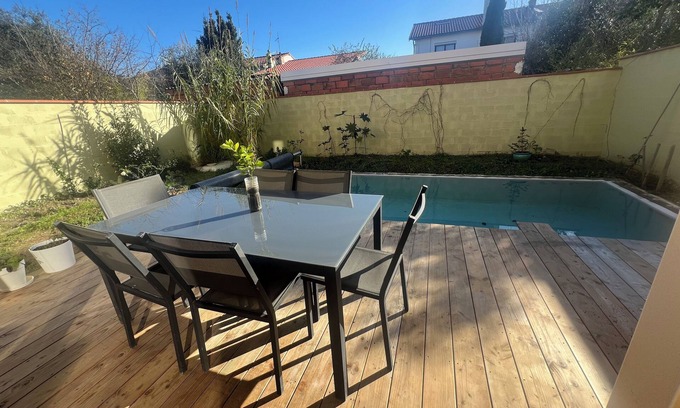 Pech-David House | Spacious architect-designed villa, sleeps 10, near center, free parking