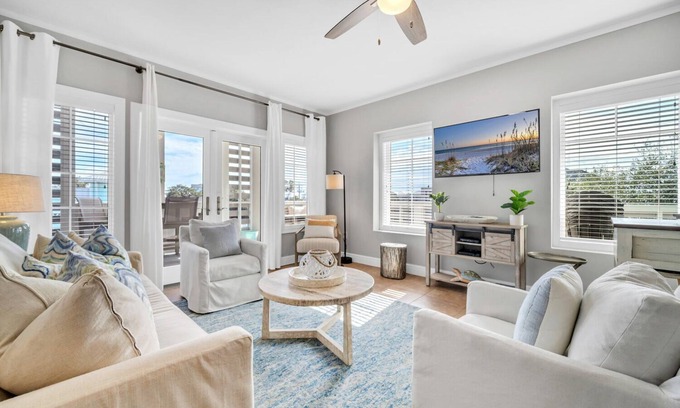 Seashore Village Condo | 🐟Spacious Balcony-Across from Beach-Cassine Way-30A Blue Sky Breeze🐟
