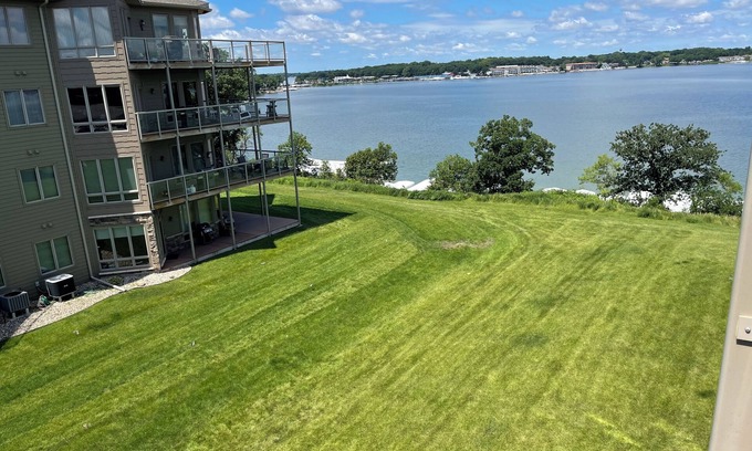 Arnolds Park Condo | Spacious Bridges Bay Condo with stunning lake views and 6 waterpark passes!
