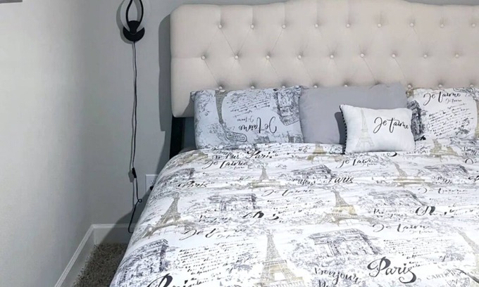 Anna House | Spacious clean Quiet Room in shared New House in Anna with 2 baths in house