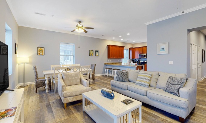 Rehoboth Beach Condo | Spacious condo w/pool, walk to ocean and dining
