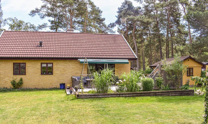 Yngsjo House | Spacious cottage for relaxing vacations with the whole family and pets.
