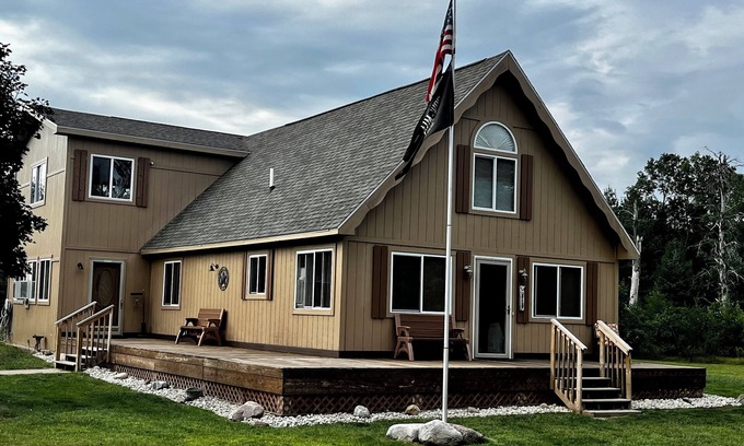 Clare County Cottage | Spacious cottage near the Leota trail head!