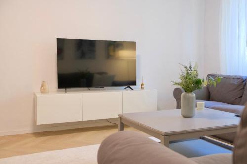 Altstadt Apartment | Spacious Design Apartment Würzburg Altstadt I FREE WINE AND COFFEE