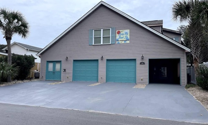 Crescent Beach House | Spacious duplex, short walk to the beach, shared Pool