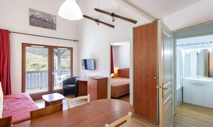 La Mongie Apartment | Spacious Duplex, 7 Sleeps, South-Facing, Indoor Pool & Gym, Covered Parking