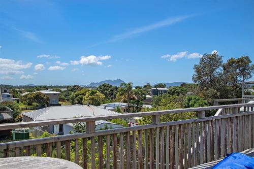 Ruakaka House | Spacious Family Bach by the Sea - Ruakaka Home