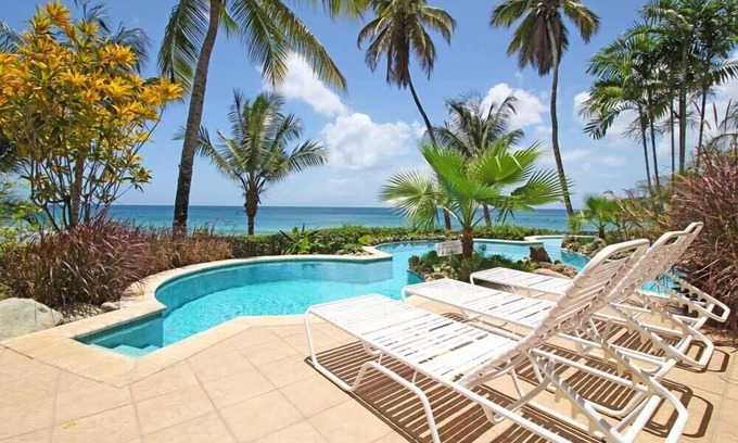 Black Rock Apartment | Spacious, Family Friendly, Top Floor, 3 Bedroom Apartment on the Beach
