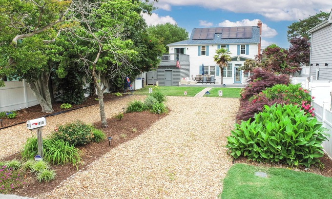 Northeast Virginia Beach House | Spacious Family Retreat: Walk to Beach, Restaurants, ViBe, The Dome & Surf Park!